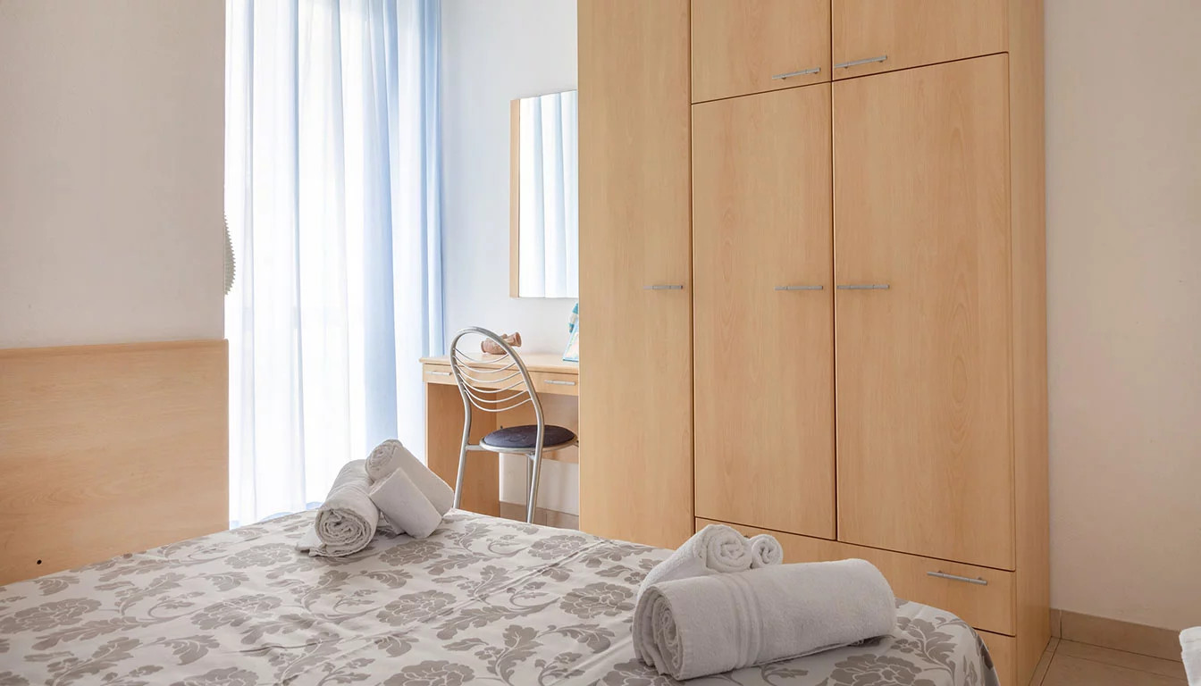 media.Camera_bagno-francese5